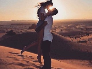色情视频聊天 MaddyAndJasonn