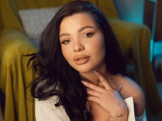 色情视频聊天 MadisonColes