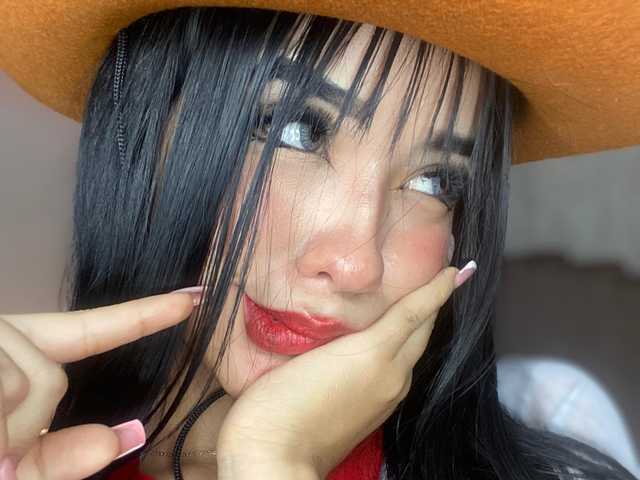 个人资料的照片 MaeMiller