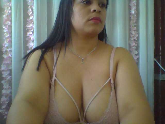 相片 mafersmile #latina #bigboobs #bbw #mature #mistress