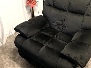 色情视频聊天 maggiemilff68