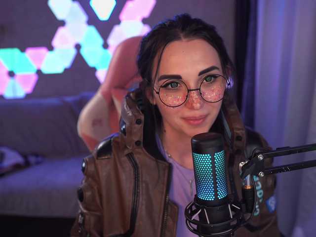 广播屏幕截图 MalinaBo0m