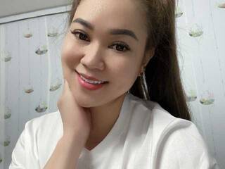 色情视频聊天 Mangoes18