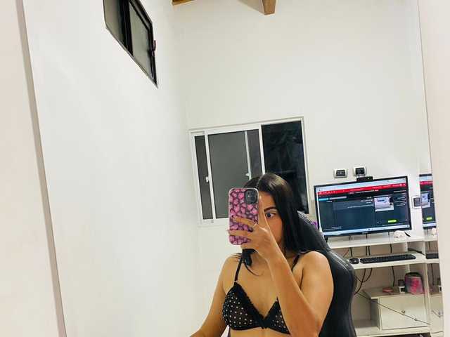 个人资料的照片 Mariana-rose2