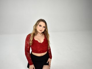 色情视频聊天 MariaRobinson