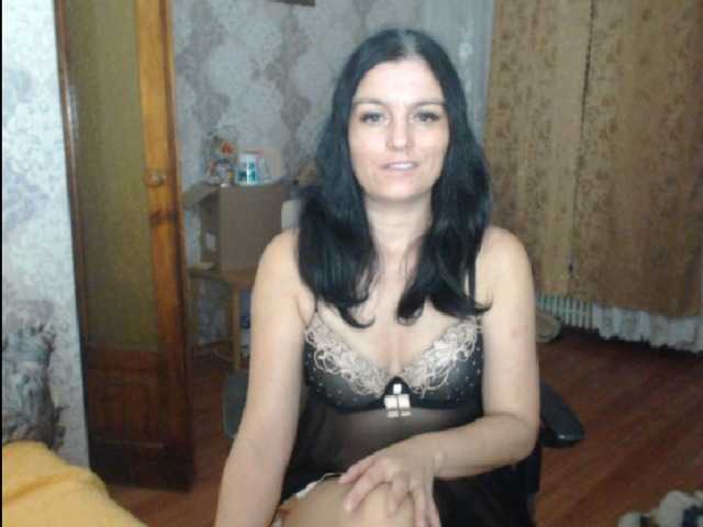 广播屏幕截图 MarinaLorens