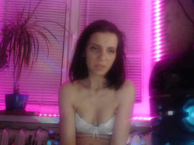 广播屏幕截图 MarinaQwert