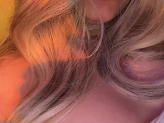 色情视频聊天 Mer_U