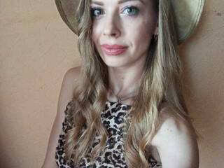 色情视频聊天 Hyupobibih