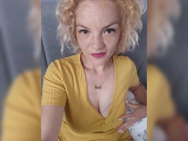 广播屏幕截图 MarleenQueen