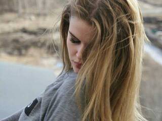 色情视频聊天 Mary-Mi