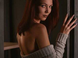 色情视频聊天 Mary-Raspberry