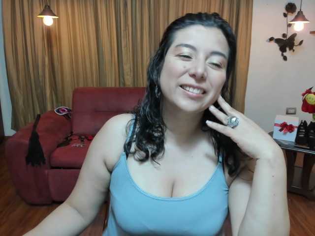 相片 Maryc01 we #new guys!!! come on let's go #cum thogether!!! GOAL CUM! #latina #couple