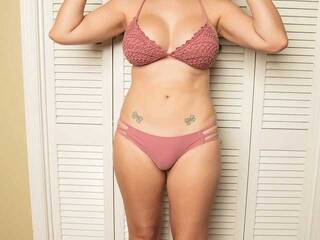 色情视频聊天 Maskedbootie