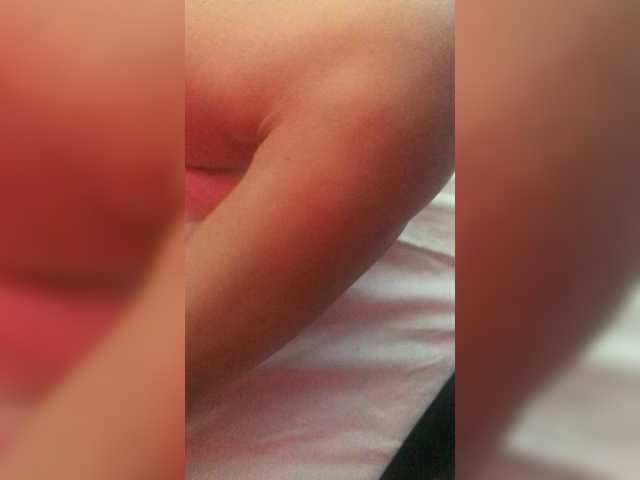 广播屏幕截图 Max---Nika