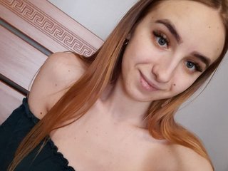 色情视频聊天 Maya-X