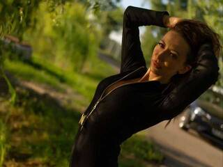 色情视频聊天 MayaHipnoteyes