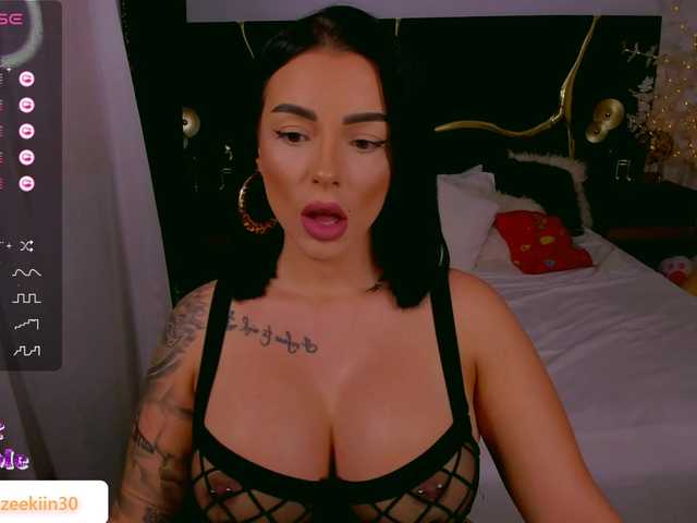 相片 Mazeekiin30 Hey lovers, I feel naughty today, jump in XX #new #bigboobs #lovense #squirt #bigass