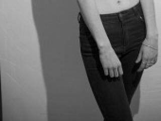 色情视频聊天 meffyqueen