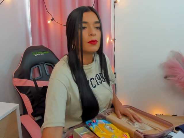 广播屏幕截图 Megan-Parker1