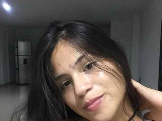 色情视频聊天 MelanieFerell