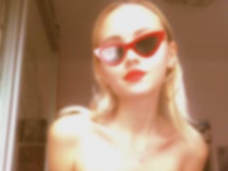 色情视频聊天 Mencia