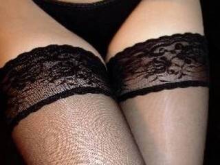 色情视频聊天 MerisaKissMe