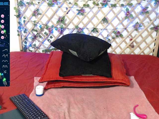 广播屏幕截图 merlynnax