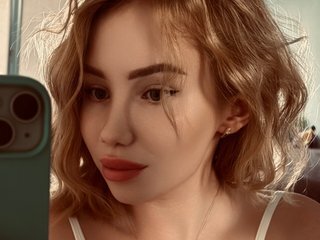 色情视频聊天 MerriiiRosalee