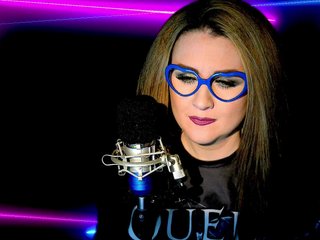 色情视频聊天 Meskhimusic