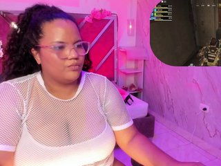 色情视频聊天 MhiaRey