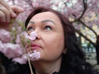 色情视频聊天 MiaGucci