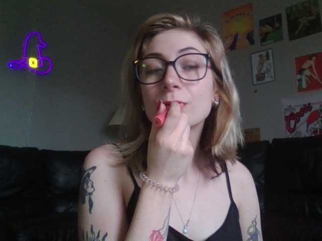 广播屏幕截图 Miamimintbaby