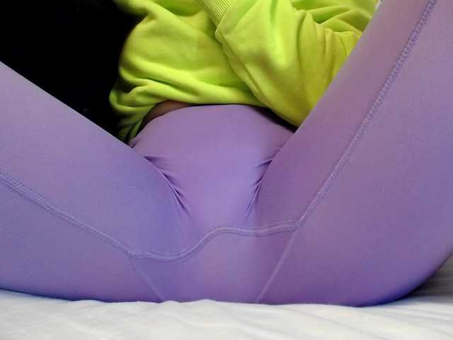 相片 MiaSweety ❤️ Goal #squirt in #leggings #cum ❤️ 1999 tk ❤️ #ass #lovense #lush #nora #pussy #feet #wet #horny