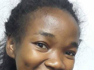 色情视频聊天 Michelinea