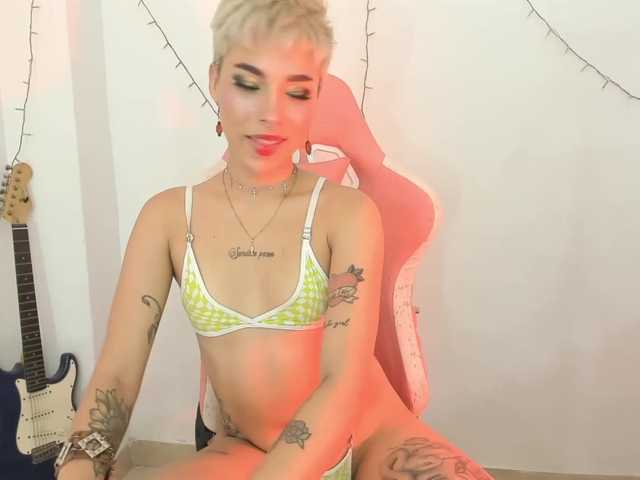 相片 MichelleLarso ♥IM READY TO HAVE THE BEST DAY WITH U HERE♥ , ANAL ♥ Lush on! insta: larssmich ♥ Multi-Goal : #cum #smalltits #squirt #love