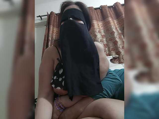广播屏幕截图 Middeleastcouple