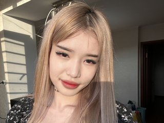 色情视频聊天 MikaellaSwan