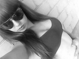 色情视频聊天 mikijewel