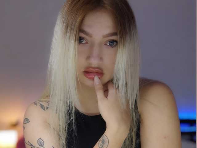 个人资料的照片 MikkiShows