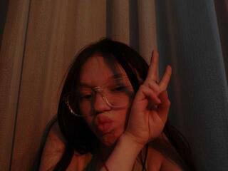 色情视频聊天 Milakha