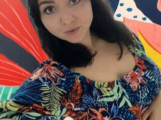 色情视频聊天 MilaVestell