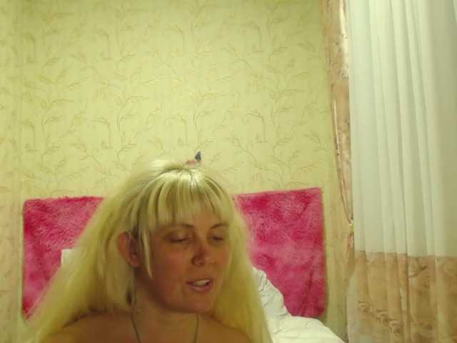 相片 YoungMistress Lovense ON 5 tok. FOLLOW MY TWITTER @sunnysylvia5 I am Sexy with natural beauty! Long nipples 4cm and pussy with big lips and loud orgasm in private! Like me- put love, give gifts