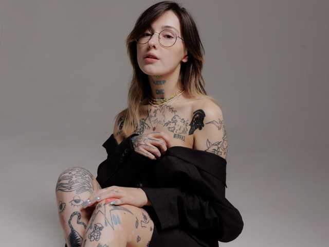 个人资料的照片 MilkyCunt