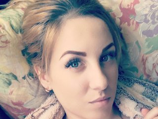 色情视频聊天 MillaJames