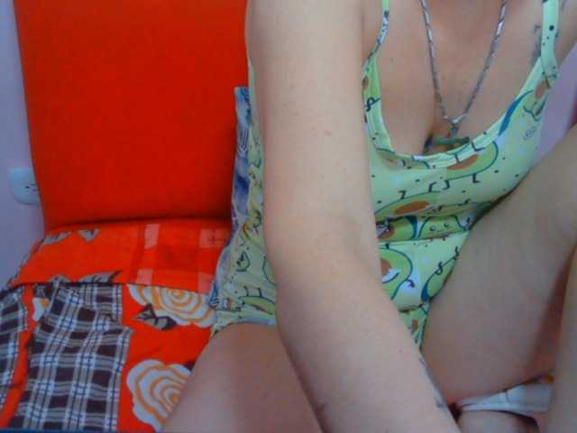 广播屏幕截图 mimisexxxa