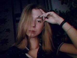 色情视频聊天 Mindily