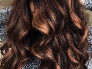 色情视频聊天 Miravella