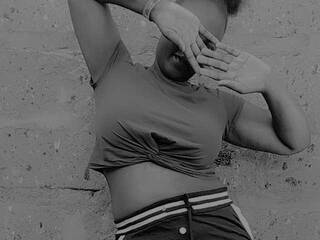 色情视频聊天 Missbee1