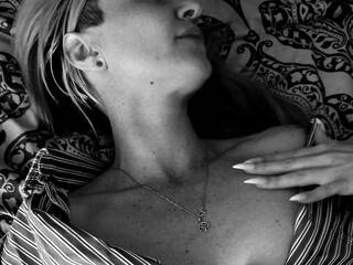 色情视频聊天 MissLizel